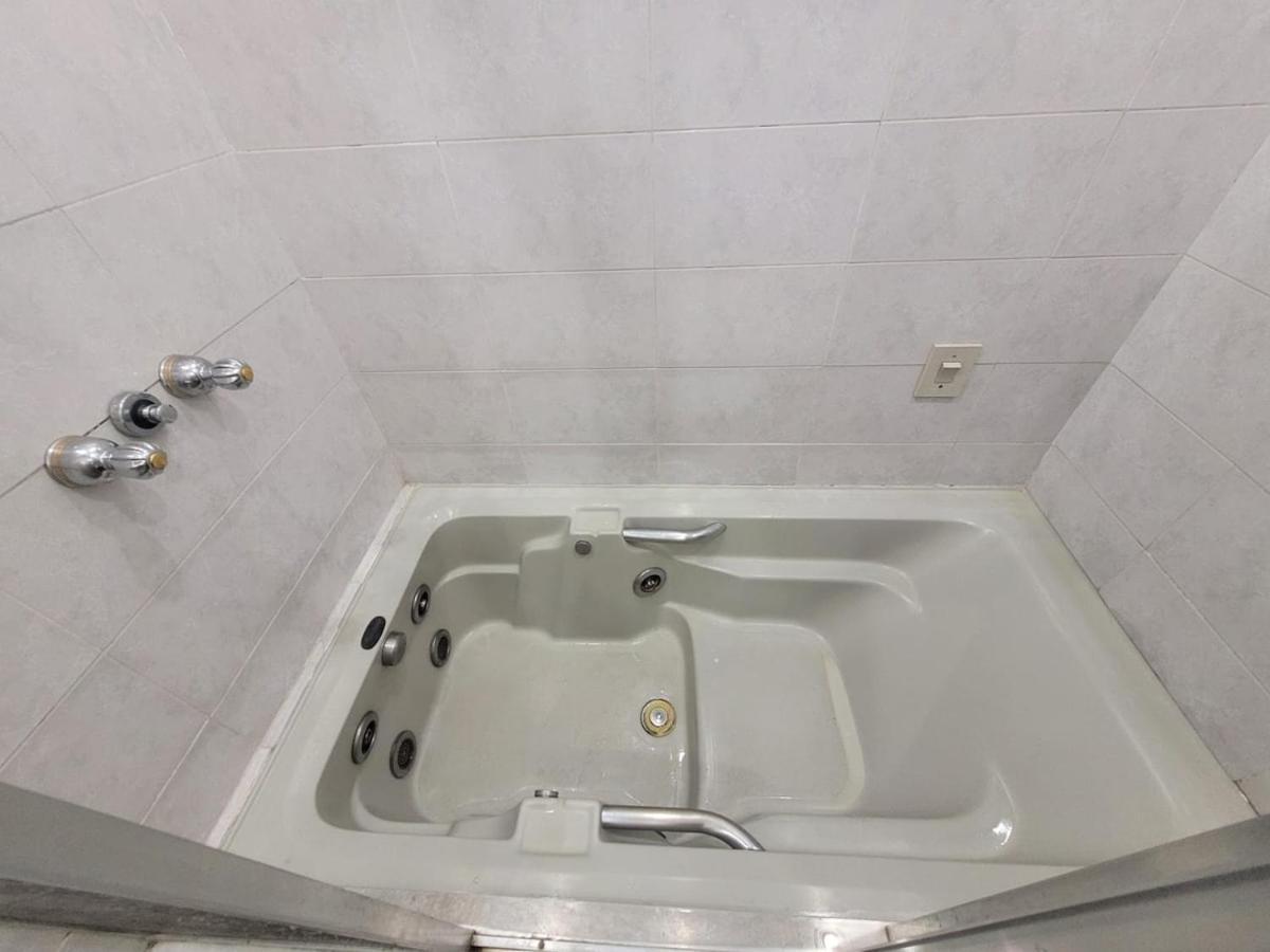 A Duas Quadras Da De Copacabana Apartamento *